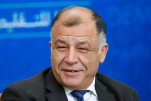 وزير التربية يعلن عن رفع قضية ضد شركة "قروي آند قروي" وعدم تجديد العقد